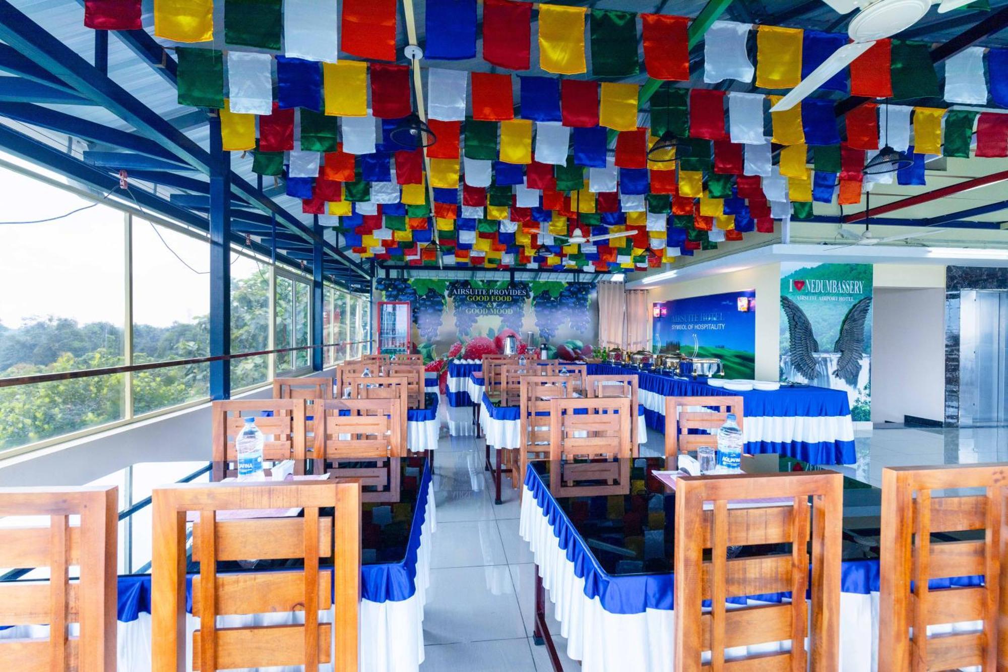 Treebo Airsuite Airport Hotel Kochi Luaran gambar