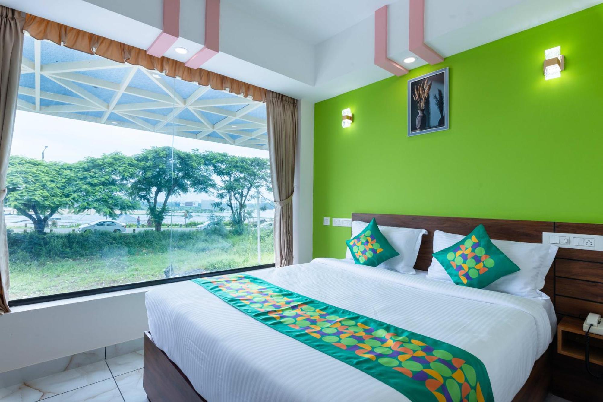 Treebo Airsuite Airport Hotel Kochi Luaran gambar